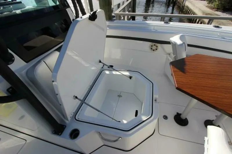 Slide: The Image of Wellcraft 302 Fisherman 2020 - 4340620