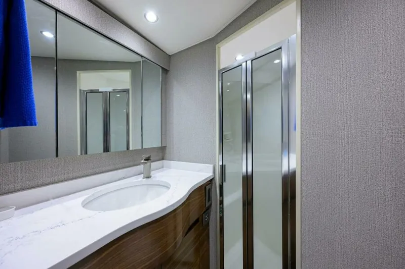 Slide: The Image of Viking 54 - TROUBLE FREE - Guest Head 2024 Viking 54 Sport Coupe TROUBLE FREE - 4344254