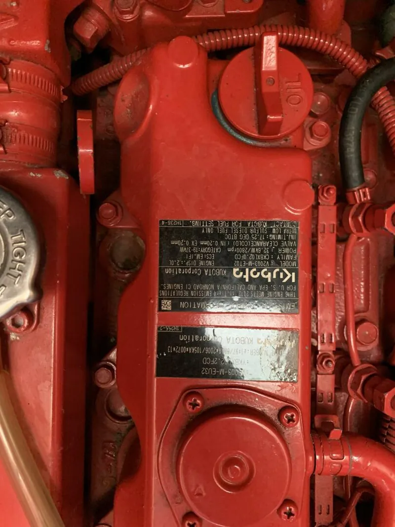 Slide: The Image of Litton Perry 41 1979 - 4345036