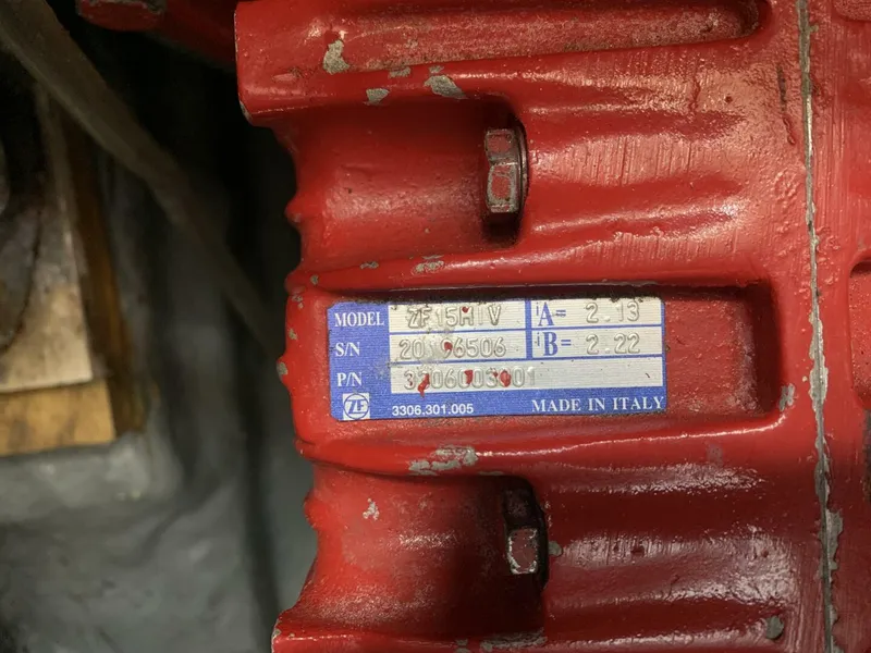 Slide: The Image of Litton Perry 41 1979 - 4345041