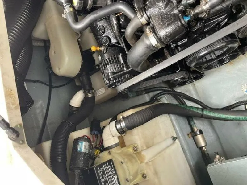 Slide: The Image of Sea Ray 280 Sundancer 2004 - 4344745