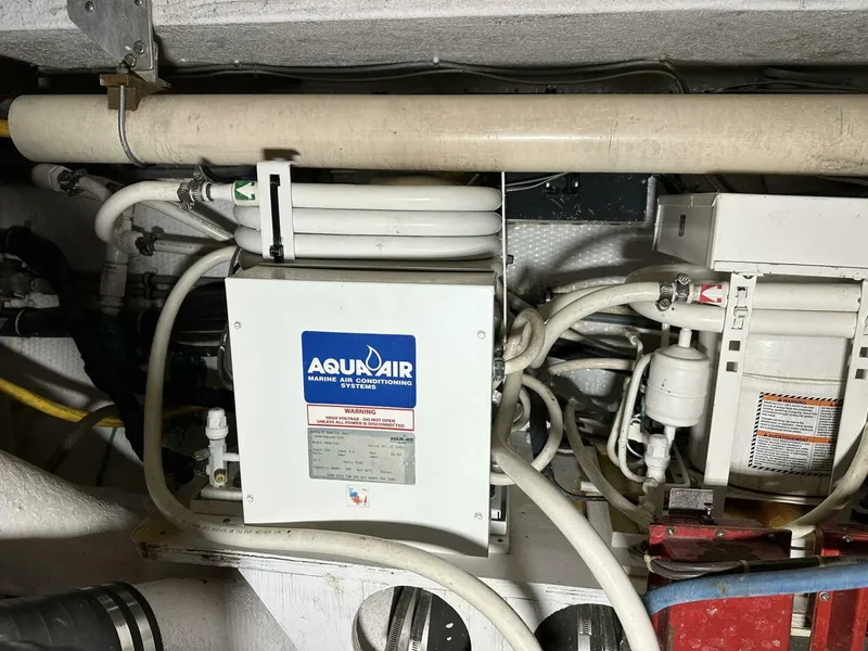 Slide: The Image of Hatteras 50 Convertible 1992 - 4345386