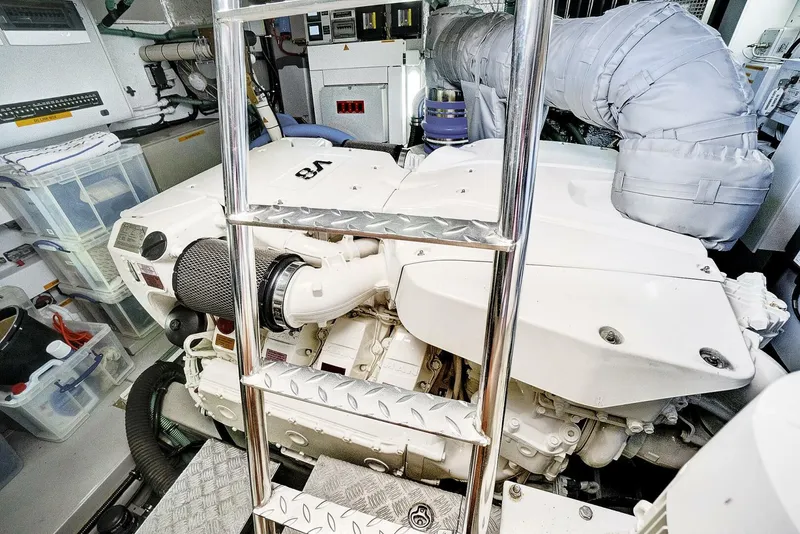 Slide: The Image of Sunseeker 68 Sport Yacht 2017 - 4349084