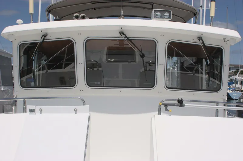 Slide: The Image of Selene Ocean Trawler 2001 - 4356002