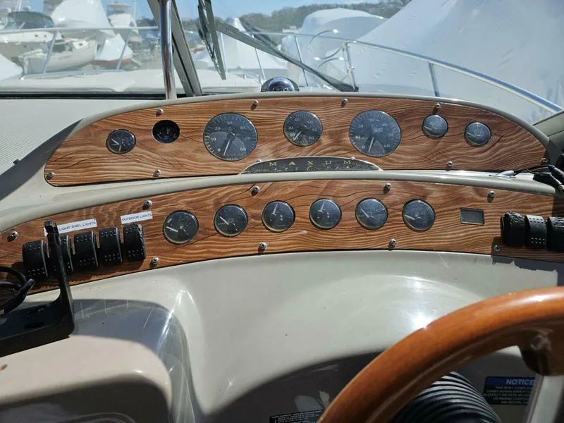 Slide: The Image of Maxum 3000 SCR 1998 - 4351432