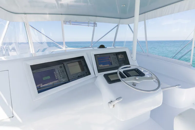 Slide: The Image of 1998 Miller Marine 60' Convertible CAT'N'AROUND-Helm 3 - 4351084