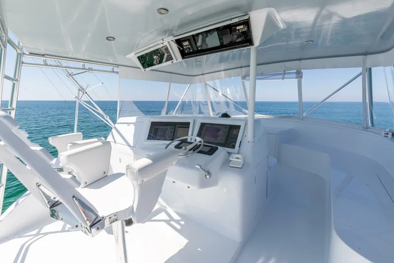 Slide: The Image of 1998 Miller Marine 60' Convertible CAT'N'AROUND-Helm - 4351056