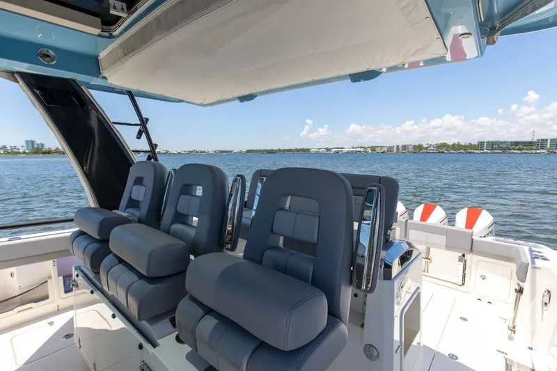 Slide: The Image of 2021 Boston Whaler 420 Outrage _Da_ Wetta Da_ Betta_ Bridge (2) - 4385248