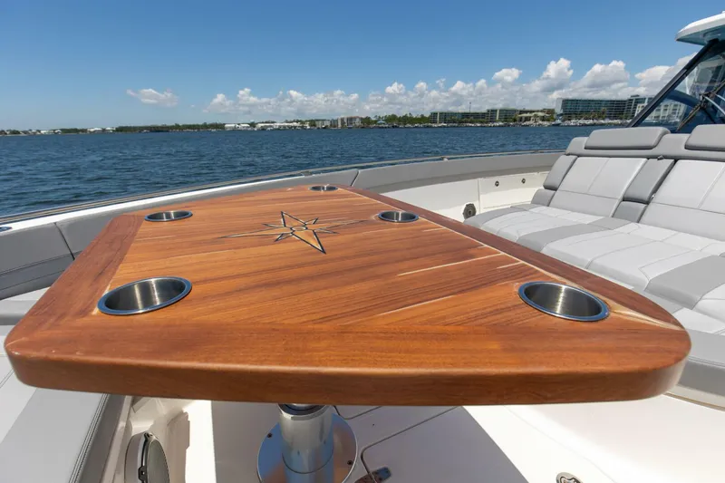 Slide: The Image of 2021 Boston Whaler 420 Outrage _Da_ Wetta Da_ Betta_ Bow (3) - 4385285