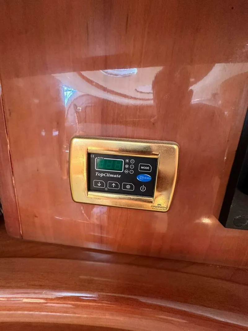 Slide: The Image of Cranchi Mediterranee 50 HT 2007 - 4357723