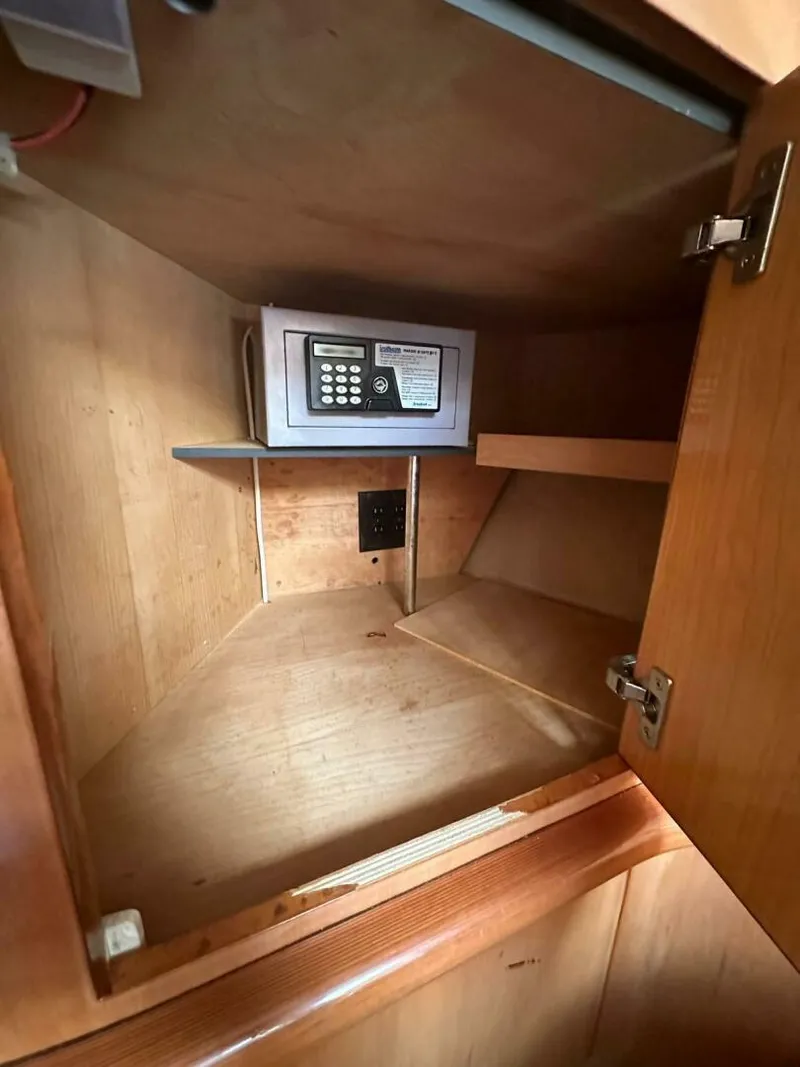 Slide: The Image of Cranchi Mediterranee 50 HT 2007 - 4357736