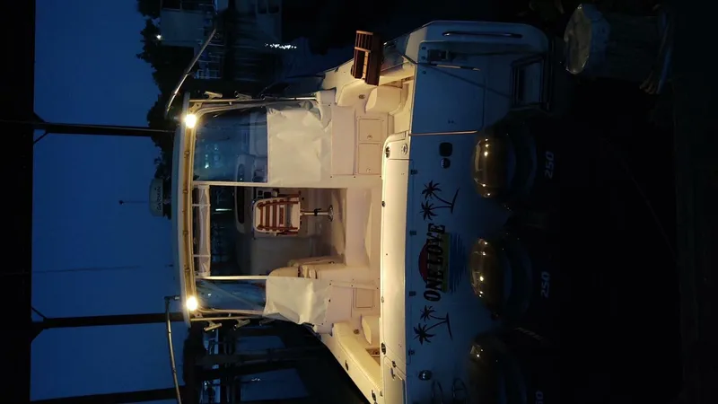 Slide: The Image of Grady-White Express 360 2006 - 4357782