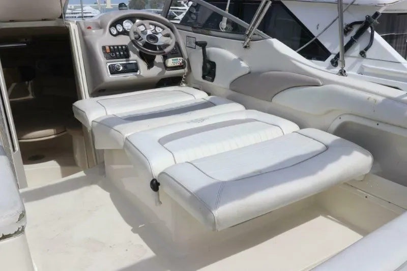 Slide: The Image of Stingray 240 CS 2006 - 4357867