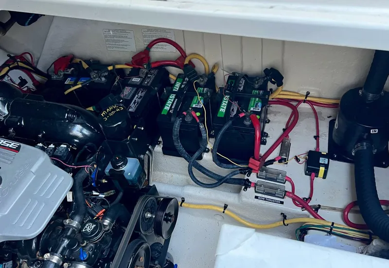 Slide: The Image of Bayliner 335 2012 - 4358000