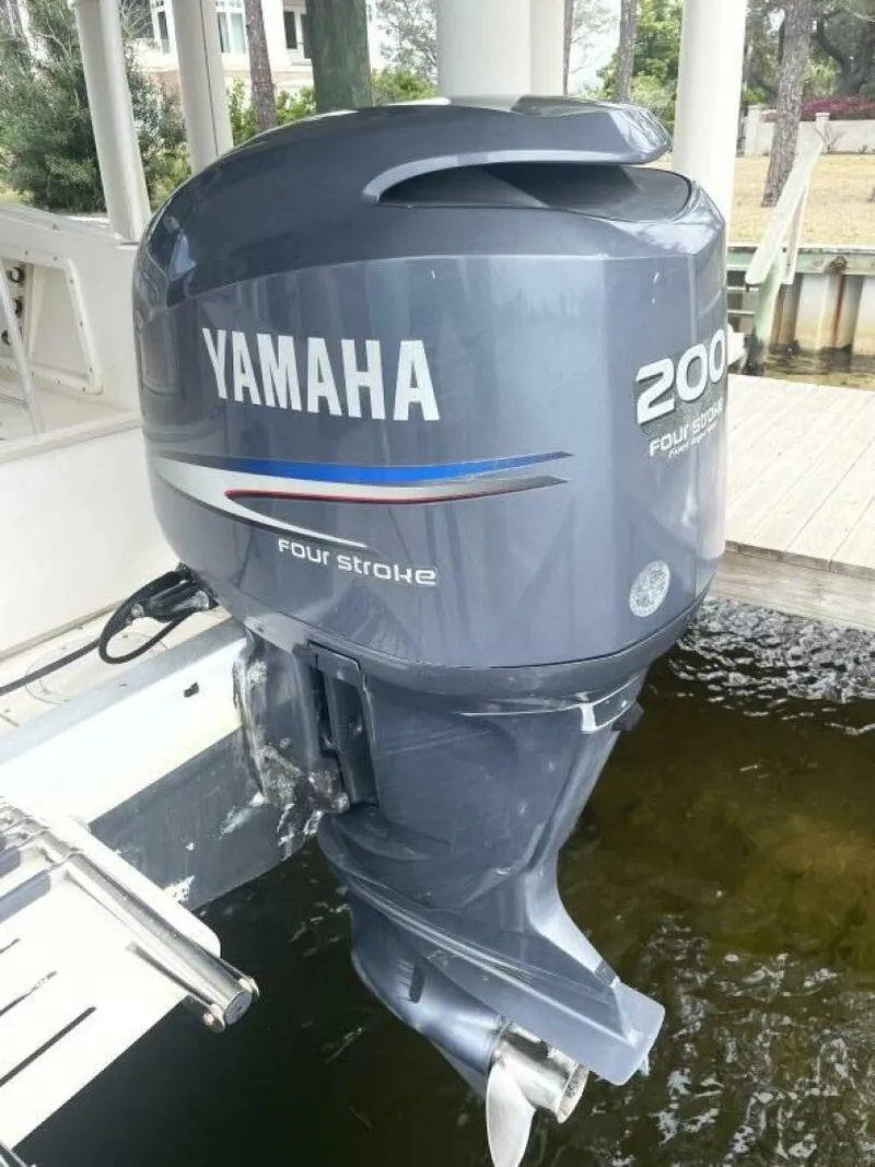 Slide: The Image of Mako 221 CC 1992 - 4359119