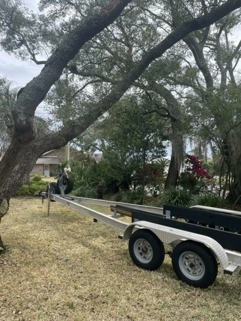 Slide: The Image of Mako 221 CC 1992 - 4359123