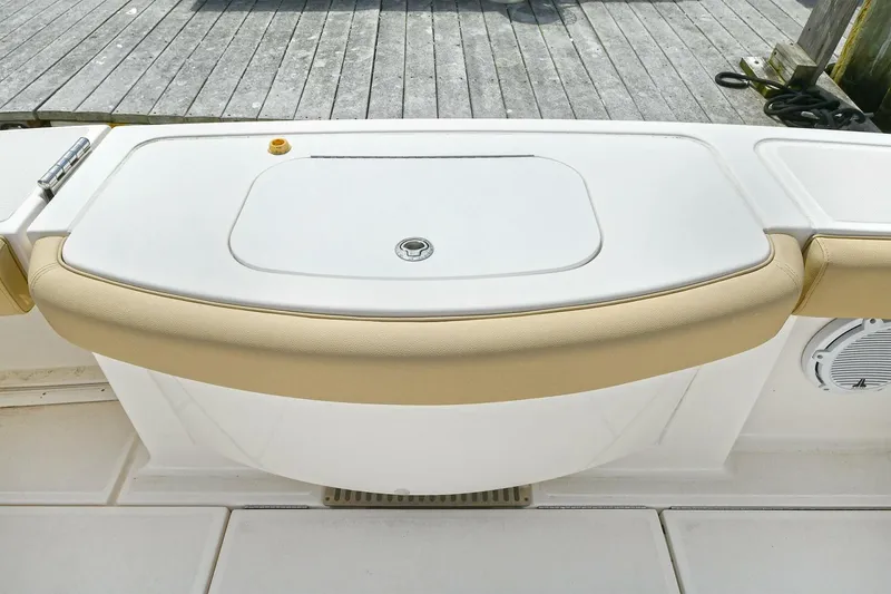 Slide: The Image of Tiara 39 Convertible 2017 - 4360184