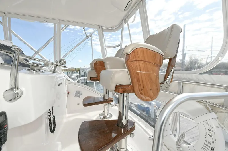 Slide: The Image of Tiara 39 Convertible 2017 - 4360203