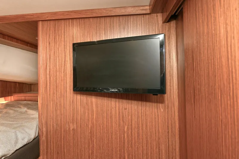 Slide: The Image of Tiara 39 Convertible 2017 - 4360228