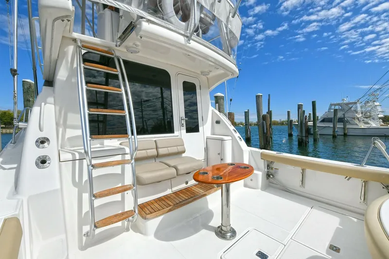 Slide: The Image of Tiara 39 Convertible 2017 - 4360181