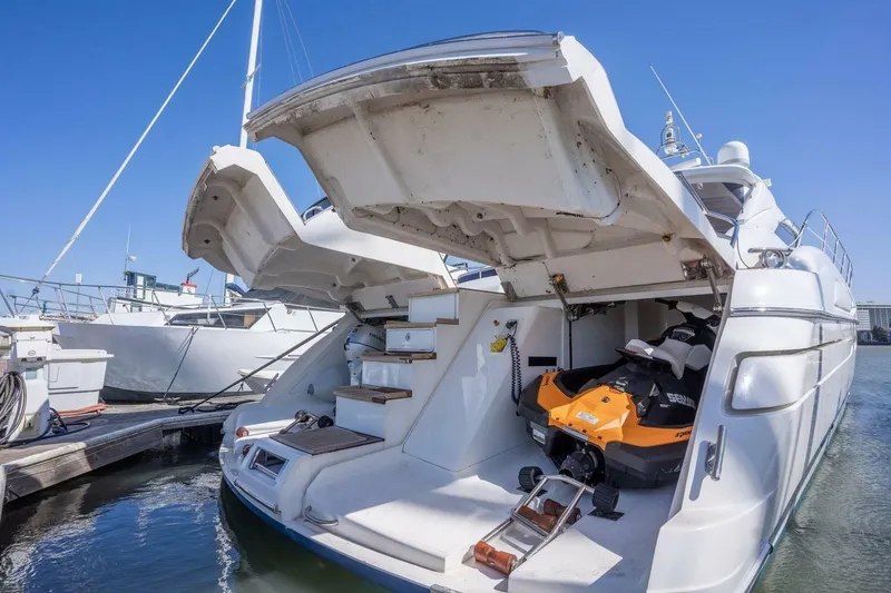 Slide: The Image of Princess V65 2002 - 4361206