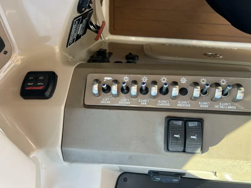 Slide: The Image of Sea Ray 300 SLX 2012 - 4362003