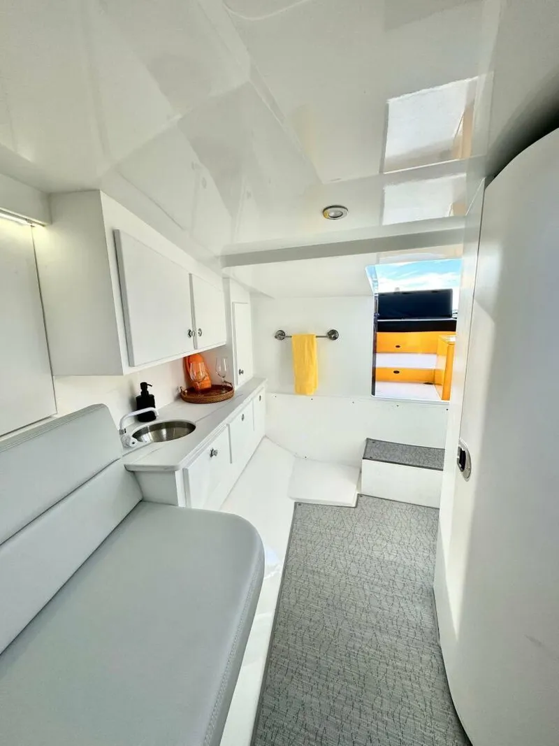 Slide: The Image of VanDutch Sport 35 2023 - 4363074