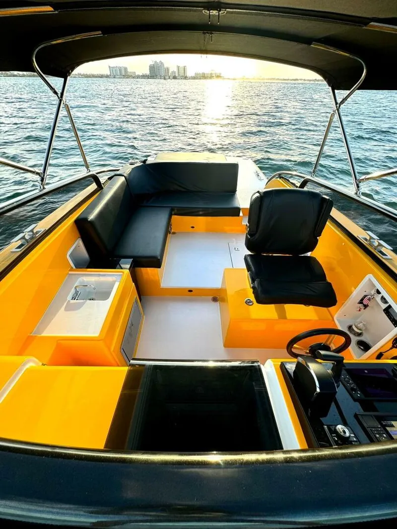 Slide: The Image of VanDutch Sport 35 2023 - 4363081