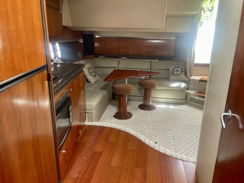 Slide: The Image of Cruisers 420 Express 2006 - 4363386