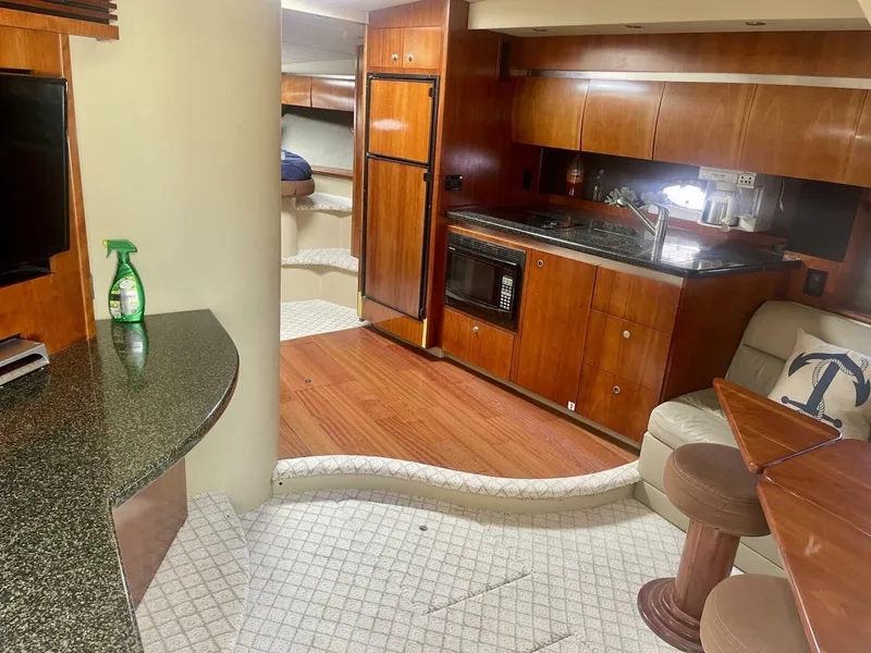 Slide: The Image of Cruisers Yachts 420 Express 2006 - 4363381