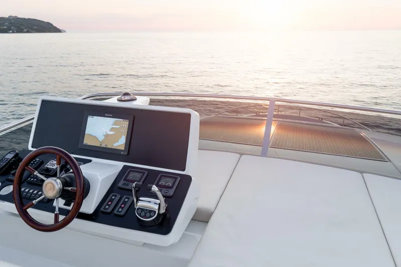 Slide: The Image of Greenline 45 Fly Hybrid 2024 - 4465728