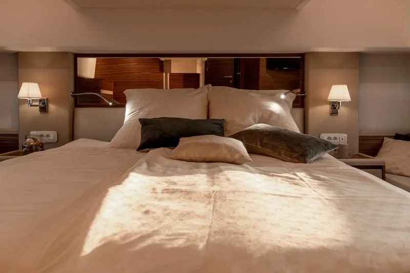 Slide: The Image of Greenline 45 Fly Hybrid 2024 - 4465742