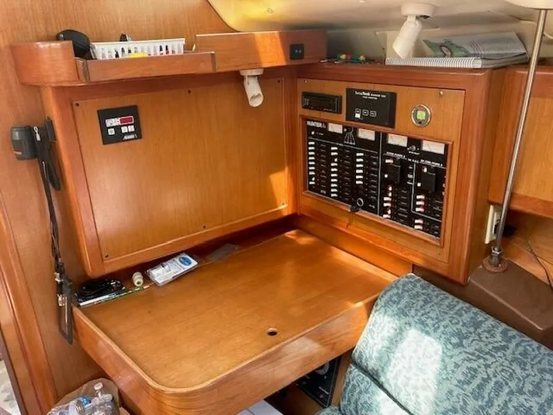 Slide: The Image of Hunter 380 1999 - 4495752