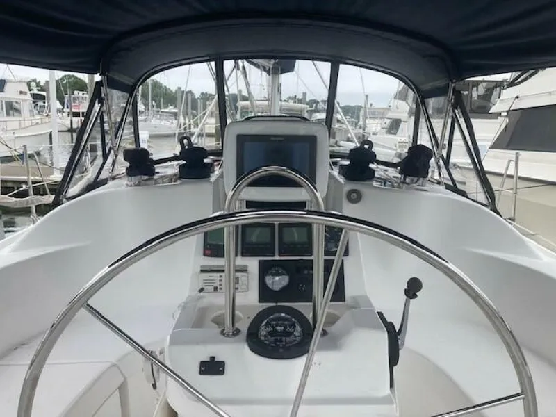 Slide: The Image of Hunter 380 1999 - 4498630