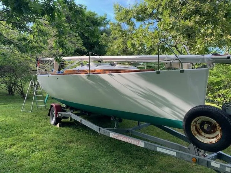 Slide: The Image of Custom Luux 6.30 2005 - 4395397