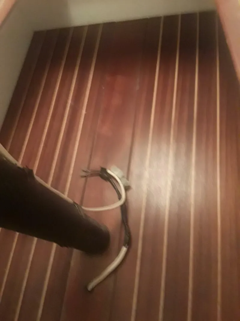 Slide: The Image of Custom Luux 6.30 2005 - 4395399