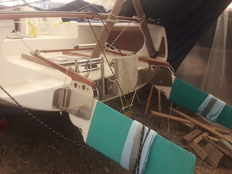 Slide: The Image of Custom Luux 6.30 2005 - 4395401