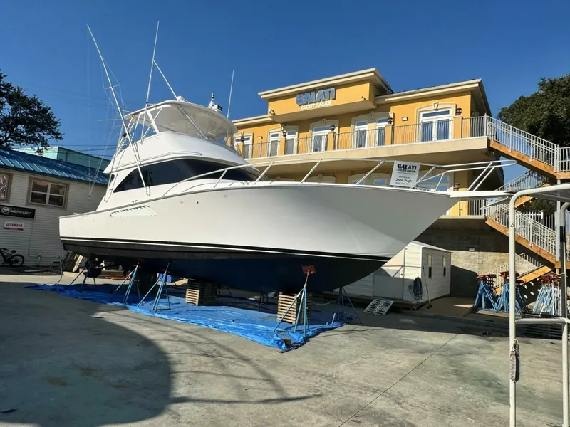 Slide: The Image of 2006 45 Viking Convertible- Fresh Bottom Job - 5901011