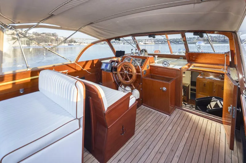 Slide: The Image of Chris-Craft Conqueror 1953 - 4373021