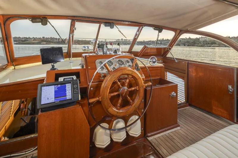 Slide: The Image of Chris-Craft Conqueror 1953 - 4373022