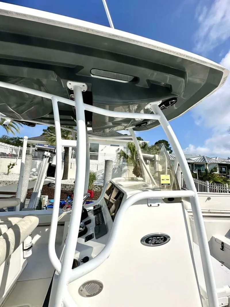 Slide: The Image of Blue Wave 2800 Pure Hybrid 2020 - 4368519