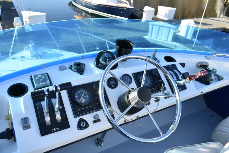 Slide: The Image of Commander 30 2000 - 4375668