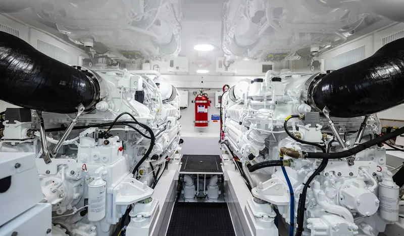 Slide: The Image of Viking 58 Convertible 2027 - 5717715