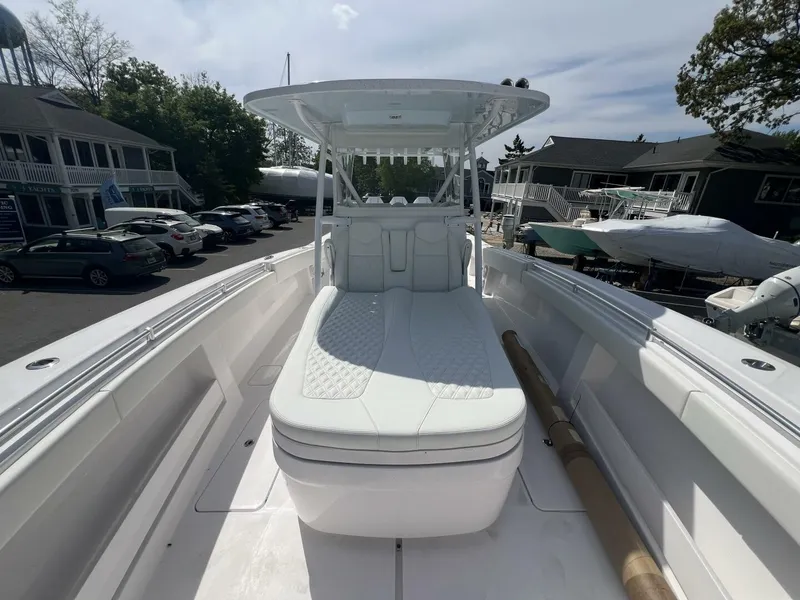 Slide: The Image of Invincible 39 Open Fisherman 2026 - 4859176