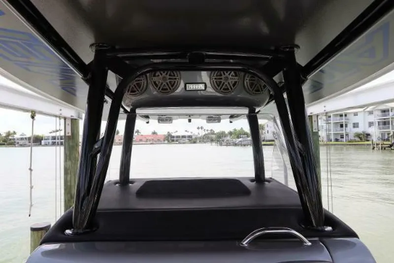 Slide: The Image of Statement 350 Open 2019 - 4377660