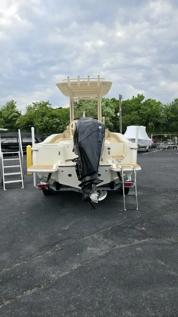 Slide: The Image of Scout 215 XSF 2027 - 4879353