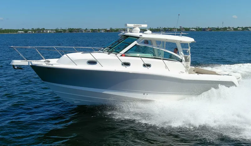 Slide: The Image of 2019 Boston Whaler 345 Conquest Exterior - 4385615