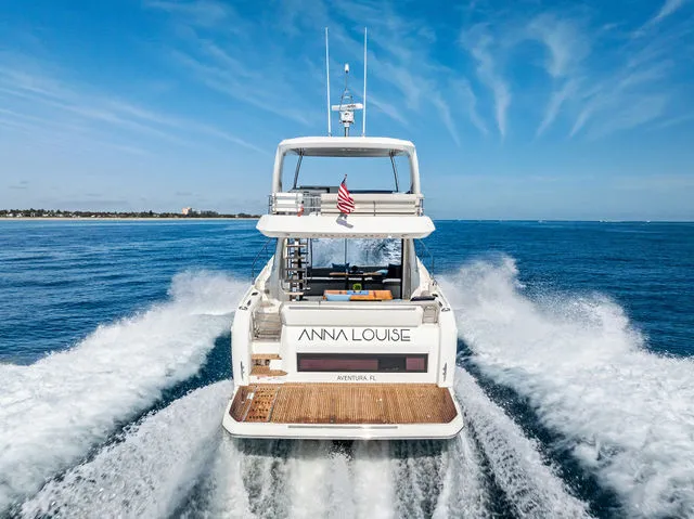 Slide: The Image of Prestige 590 Flybridge 2022 - 97
