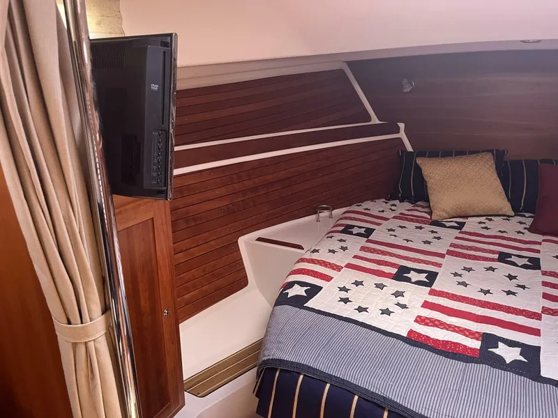 Slide: The Image of 2013 Back Cove 34 - 4408538