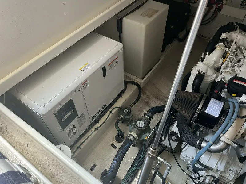 Slide: The Image of 2013 Back Cove 34 - 4408545